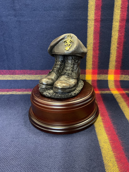 REME KC Boots N Beret - Large Base