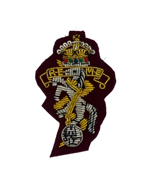 REME Officer Cap Badge - Maroon